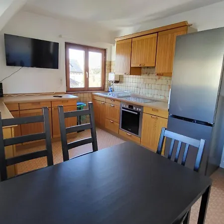 Njoy! Musberg - Messe & Garten Apartment